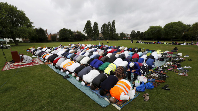 British Muslims take fight against extremism into their own hands