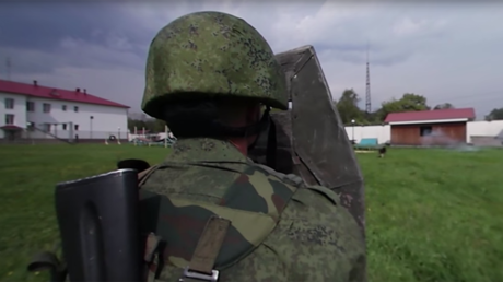 Drills in 360: Russian National Guard hone skills in military exercises