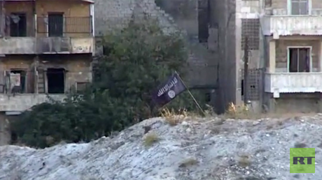 RT EXCLUSIVE: RT crew’s footage reveals ISIS & Al-Nusra flags planted on Aleppo’s frontline (VIDEO)