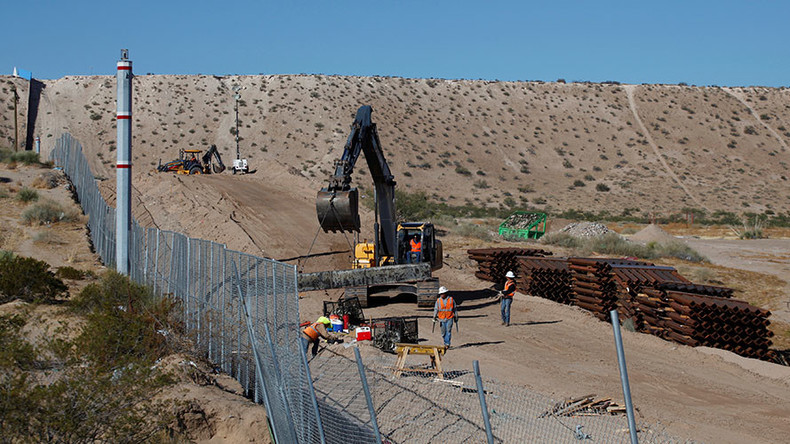Mexican cement company offers to build Trump his wall