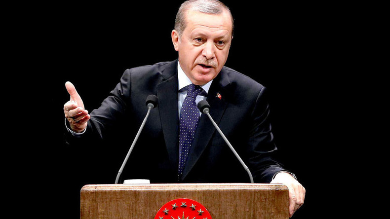 Turkey's Erdogan urges Russia, China & Iran to trade in local currencies