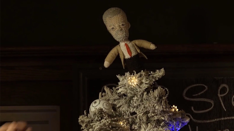 'Corbyn For PM' single goes for top spot at Christmas (VIDEO)