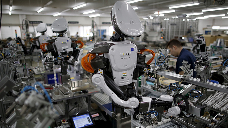 Robots could replace almost half of US jobs by 2036
