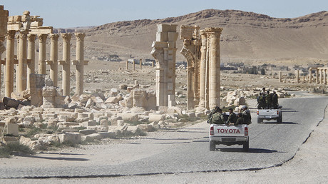 Syrian Army backed by Russian Air Force thwarts ISIS attack on Palmyra 