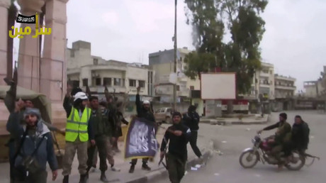 ‘When camera gone they leave people under rubble’ – Aleppo residents on Western-backed White Helmets