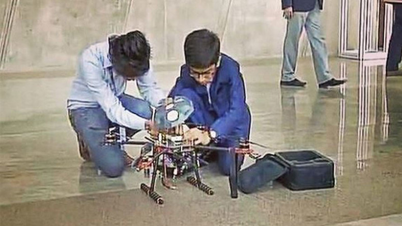 Indian 14yo signs government contract to make anti-landmine drones