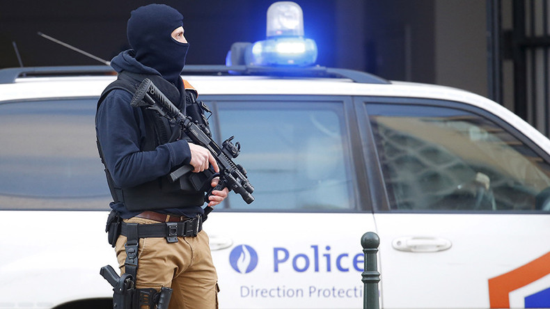 Belgian police release 3 people detained in Brussels anti-terror raid – prosecutor’s office