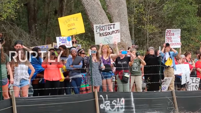Hundreds protest gas pipeline in Florida over health & environment risks (VIDEO)