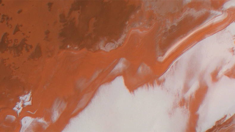 Red Planet’s dazzling ESA images reveal dramatic frost blanket (TIMELAPSE)