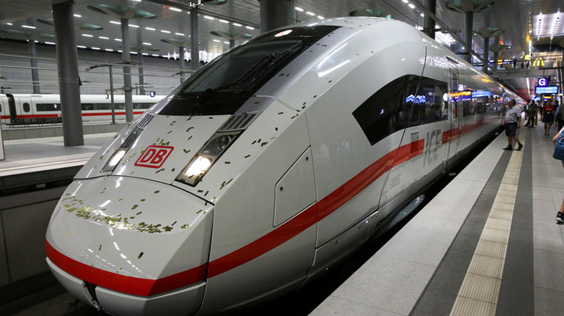 German trains troll Trump over #alternativefacts gaffe