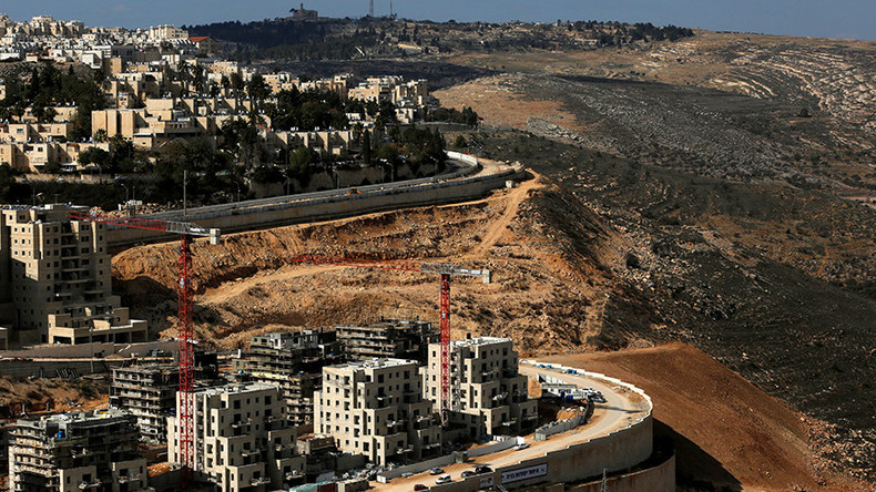 'Land theft': 153 settler homes approved in E. Jerusalem, 11,000 more planned