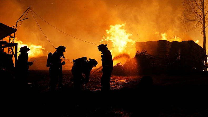 11 dead as wildfires engulf Chilean countryside, foul play suspected (VIDEO)
