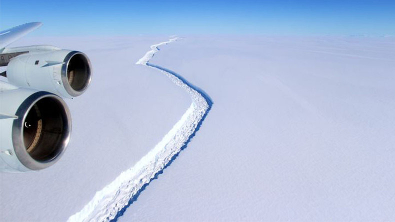 Devastating speed of splintering Antarctic ice shelf revealed in satellite images (PHOTOS)