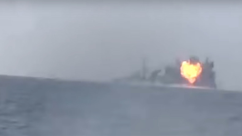 Saudis admit 2 deaths in warship incident after Houthis claim anti-ship missile attack (VIDEO)