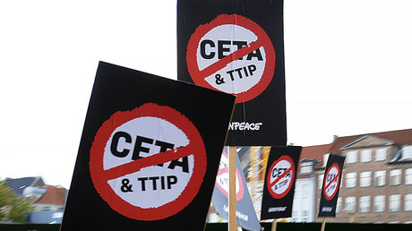 #StopCETA: Thousands protest EU-Canada trade deal in demos across Europe
