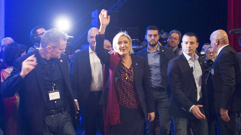 Leave euro & vote Frexit: Le Pen unveils National Front manifesto