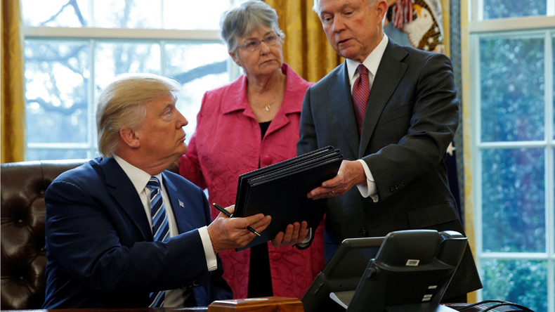 Trump signs executive orders targeting drug cartels, attacks on police officers & crime reduction