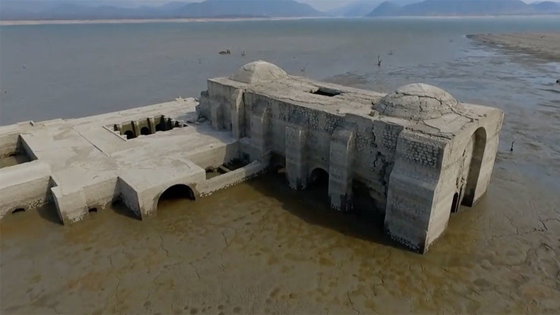 Divine revelation: Drought exposes submerged 16th century Mexican church (VIDEO)