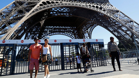 Paris to build €20mn bombproof wall to guard Eiffel Tower against terrorist attacks