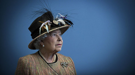 Make America British again? Queen may bring former colony into Commonwealth