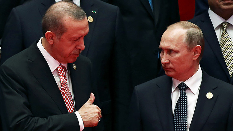 For allies & foes alike, all roads lead to Moscow as Mideast’s main player