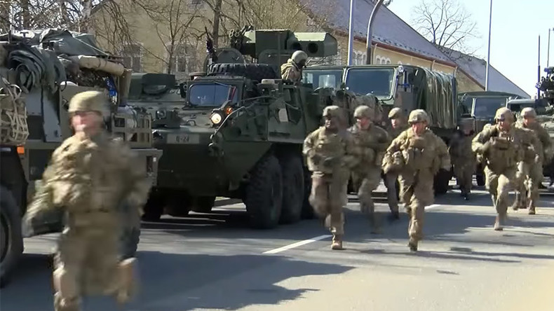 NATO troops head for Poland ‘to deter Russian offensive actions’ (VIDEO)