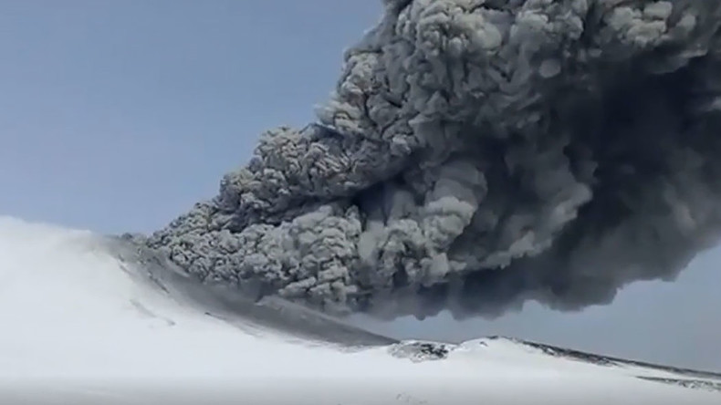 ‘Pure surprise’: Scientists marvel as Kamchatka volcano erupts for first time in 250 years (VIDEO)