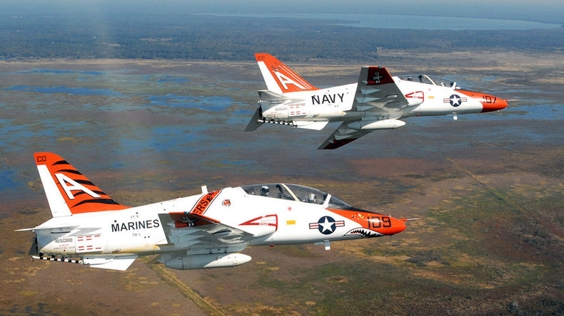 US Navy grounds training jets over oxygen concerns