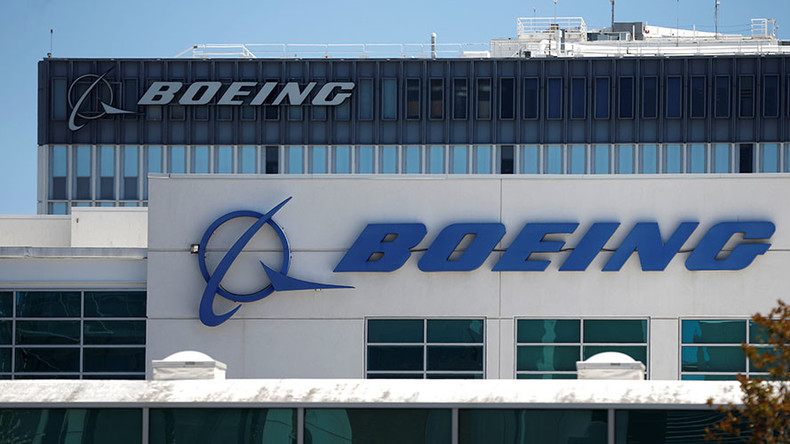 Boeing sacks hundreds of engineers, stock jumps