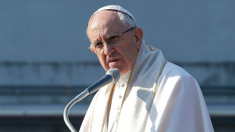 Pope calls European migrant centers ‘concentration camps,’ urges EU to open doors