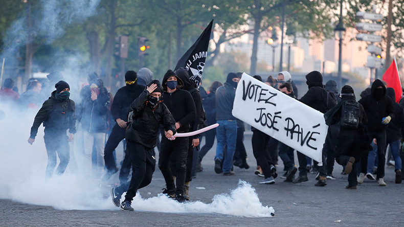 Riot police clash with protesters, deploy tear gas at post-vote demo in central Paris (VIDEO)