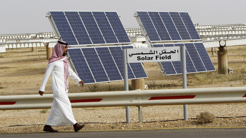 Saudi Arabia pushes for solar energy project to create thousands of jobs