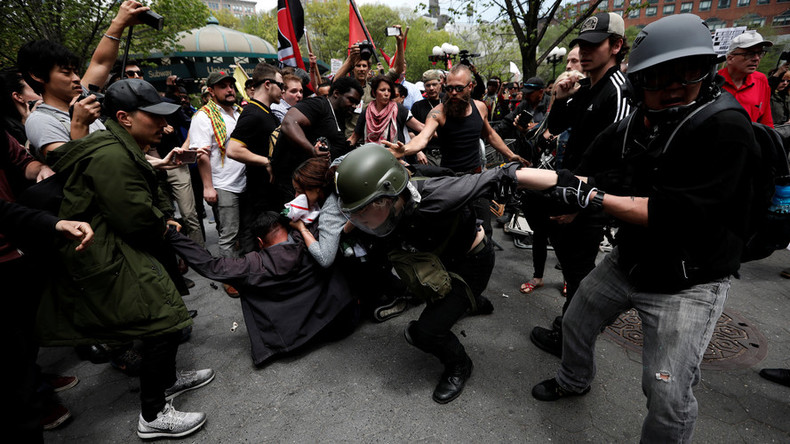 May Day marked with petrol bombs & protest marches around the world (PHOTO, VIDEO)