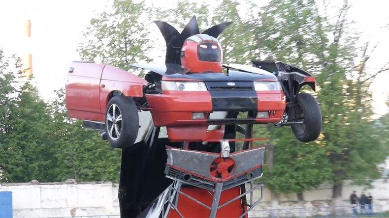 ‘Autobots, roll out!’: Father & son make Transformer out of old Russian car (VIDEO)