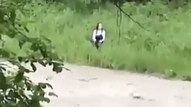 Russian girl jumps into turbulent river to complete ‘Blue Whale’ suicide challenge (VIDEO)