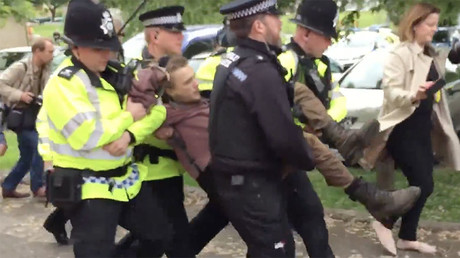 Fox hunting protester arrested after shouting ‘kill May’ at campaigning PM (VIDEO)