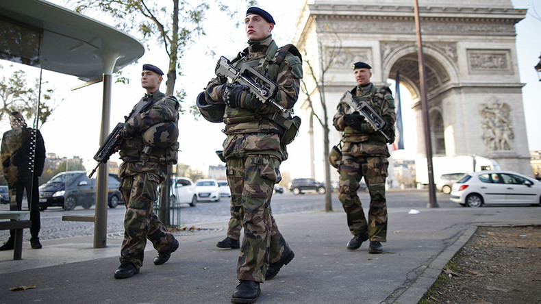 French Senate backs permanent state of emergency measures amid street protests (PHOTOS)