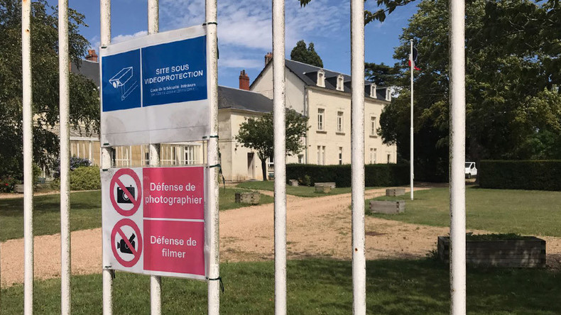 Jihadist rehab fiasco? RT talks to locals as de-radicalization center shuts in France