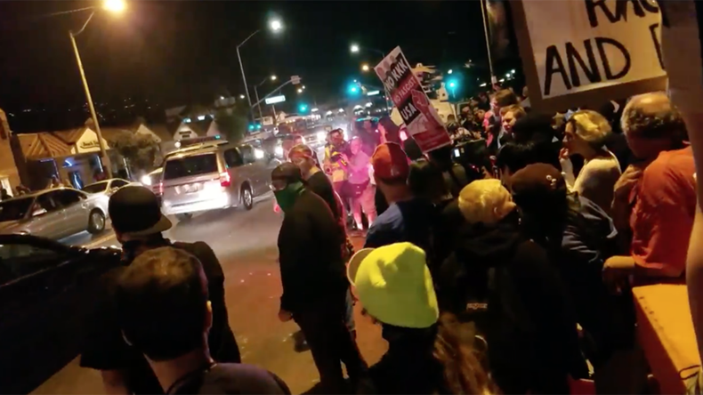 Protesters dwarf ‘America First!’ supporters 100 to 1 at Laguna Beach rally (VIDEOS)