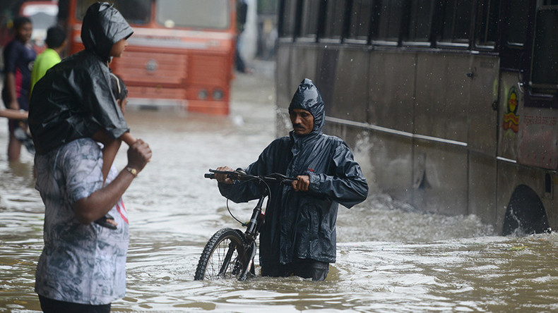 Monsoons kill 1,200, displace millions in India, Nepal & Bangladesh (PHOTOS & VIDEOS)