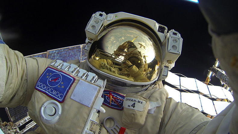Russia and China to work together on space explorations, Moon missions from 2018