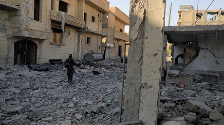 Raqqa civilians caught in ‘horrific crossfire’ as US-led coalition squeezes ISIS