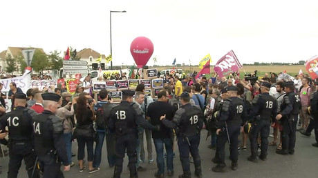 French labor reform protesters denounce Macron’s ‘assault on workers’ rights’ (VIDEOS)