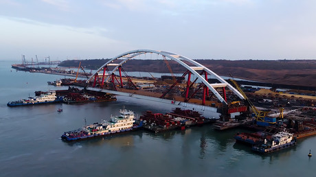 Crimean bridge will open to car traffic in May, well ahead of schedule 