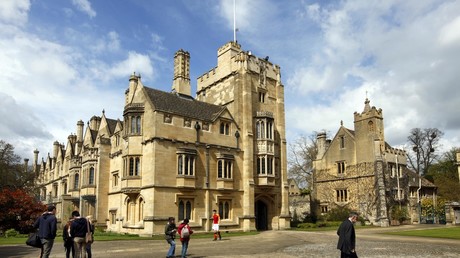 Oxbridge admissions create ‘social apartheid, reinforcing entrenched privilege’ – MP