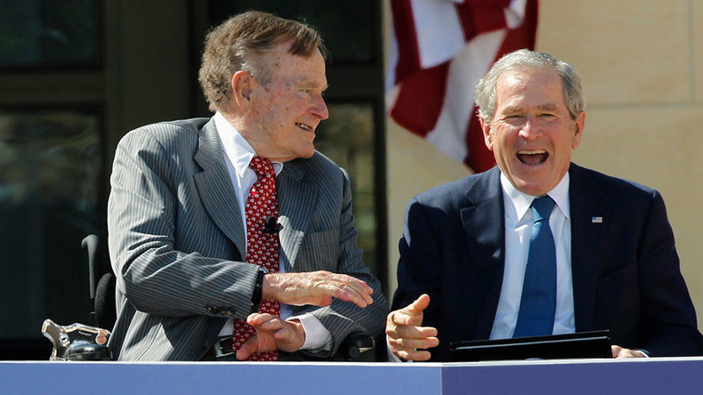 ‘I don’t like him’: Bush presidents, Sr & Jr, lash out at ‘blowhard’ Trump