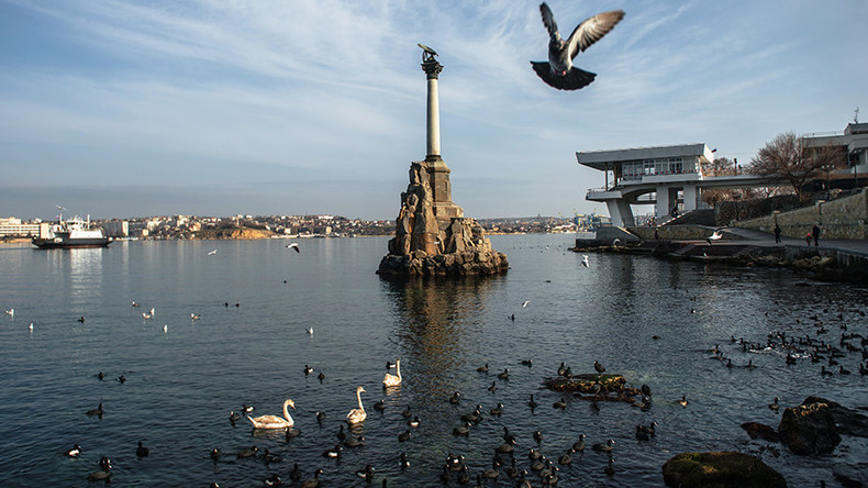Senior Crimean lawmaker backs canceling Soviet decree which gave region to Ukraine