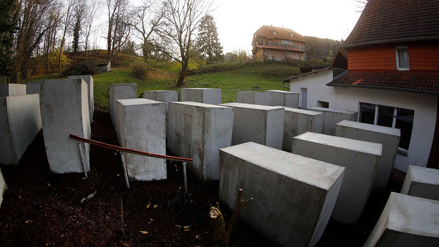 German activists build Holocaust memorial outside AfD politician’s house