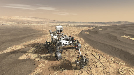 Mars Rover snaps selfie and takes stunning panorama of Red Planet (PHOTOS, VIDEOS)