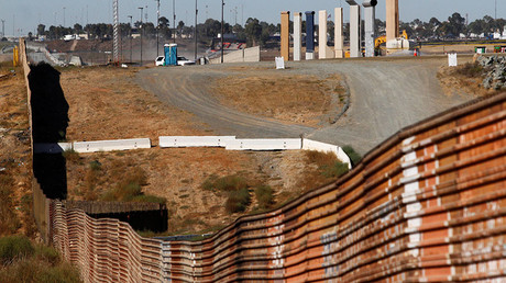 Documents marked ‘do not publish’ reveal details of US-Mexico border wall